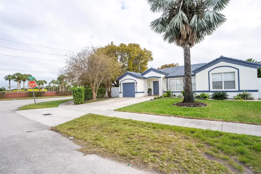 10704 SW 167th St, Miami, FL 33157 - #2