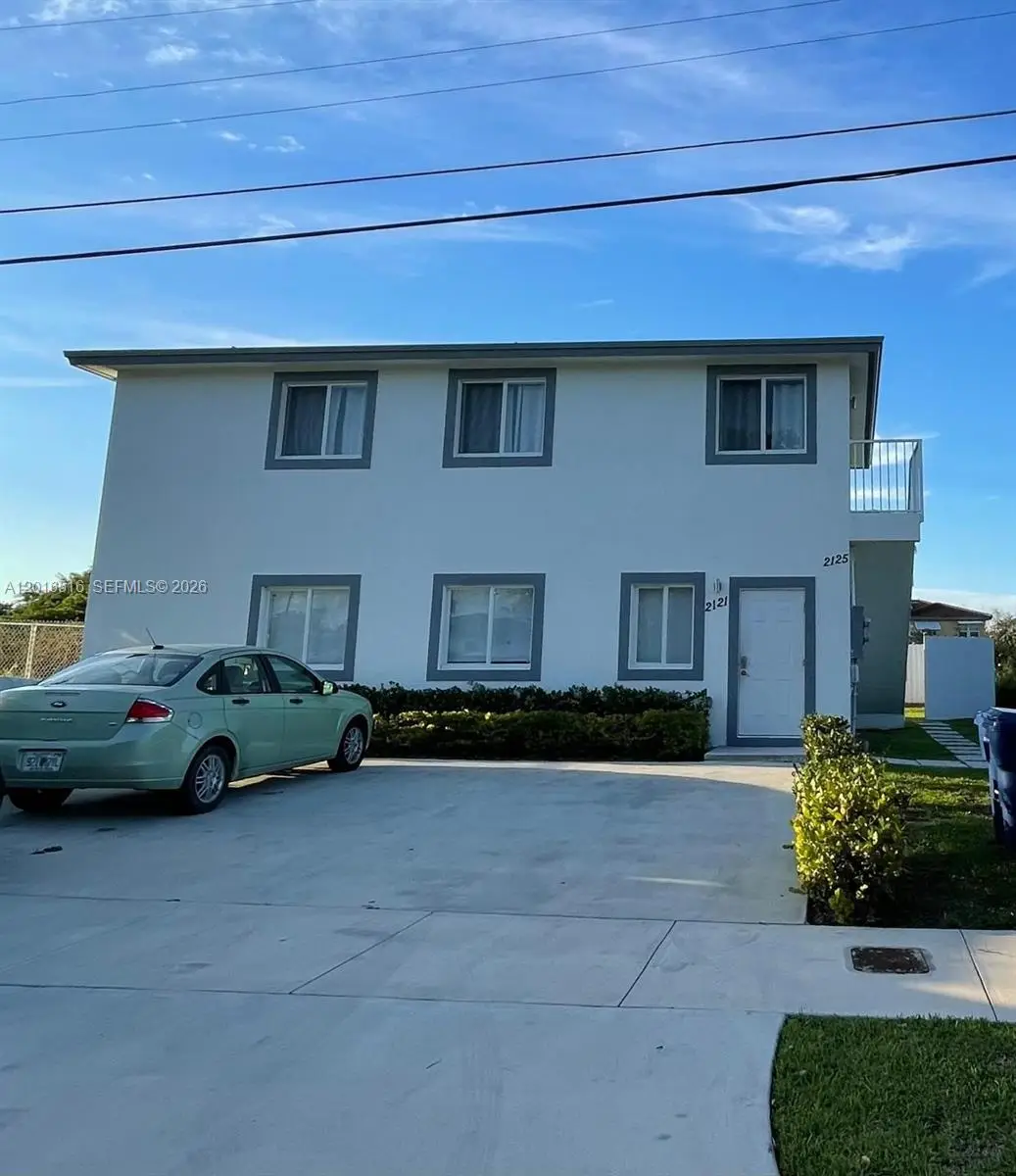 2121-2125 NW 72nd St, Miami, FL 33147 - #1