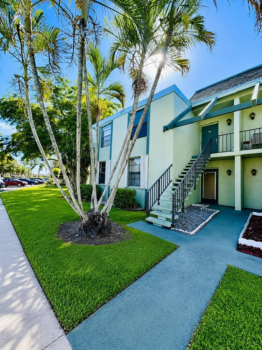 7396 NW 18th St #101, Margate, FL 33063 - #2