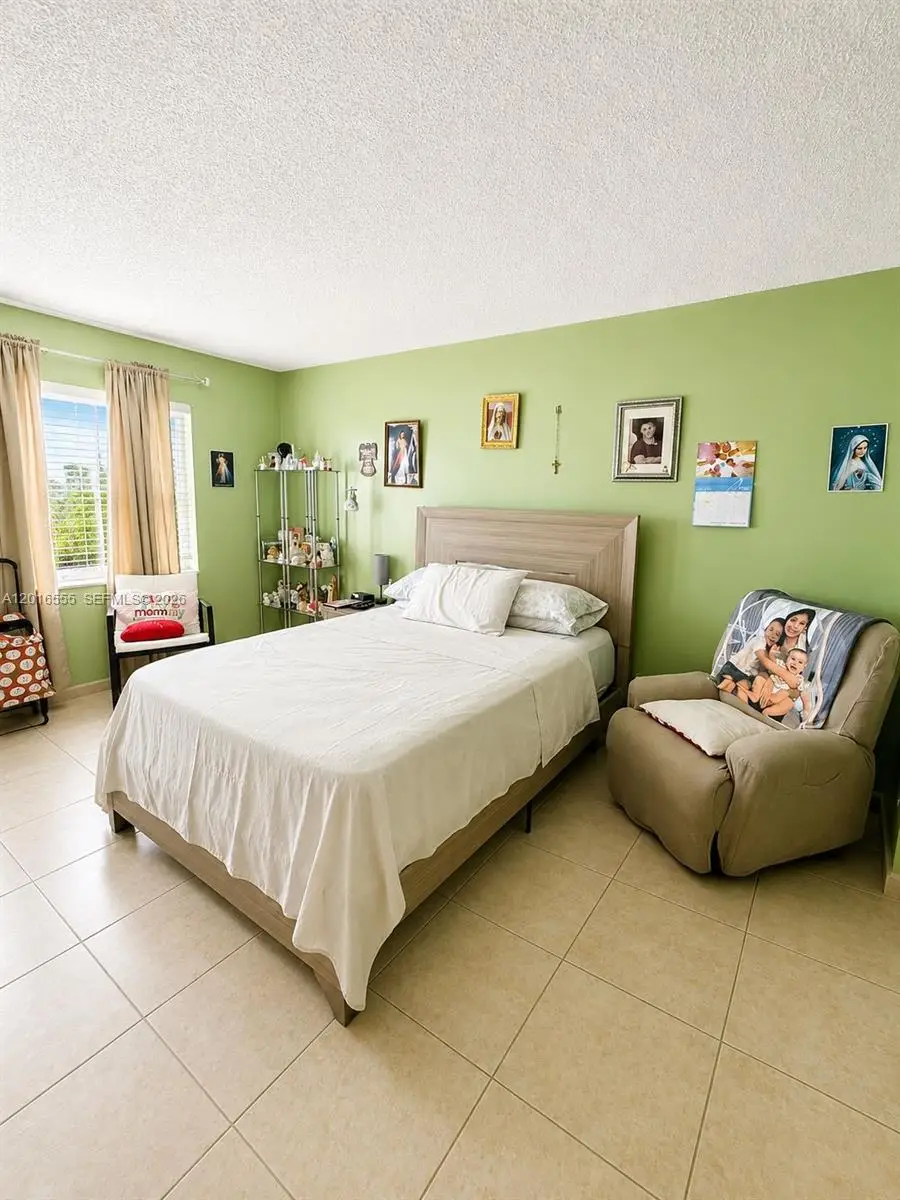 9800 Sunrise Lakes Blvd #202, Sunrise, FL 33322 - #3