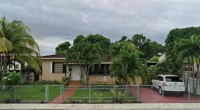 50 E 44th St, Hialeah, FL 33013 - #1