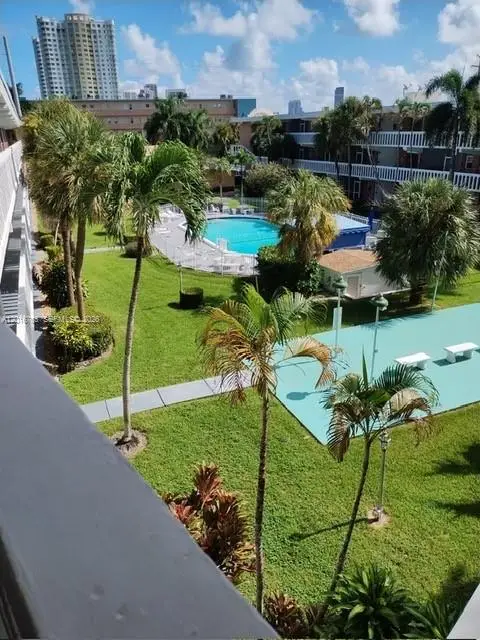 201 NE 14th Ave #10C, Hallandale Beach, FL 33009 - #1