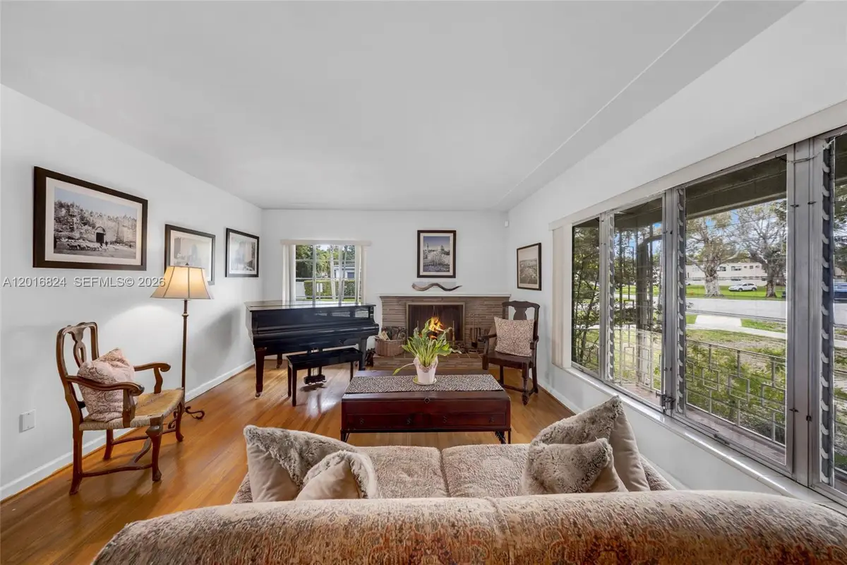 400 Morningside Dr, Miami Springs, FL 33166 - #1