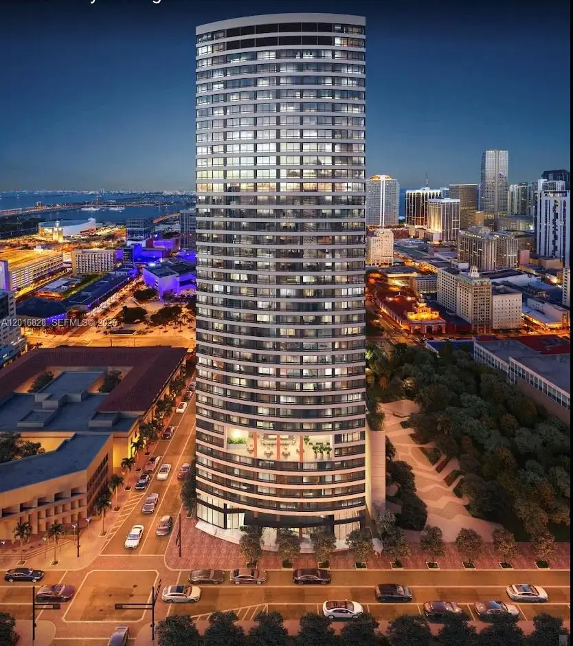 225 N Miami Ave #2801, Miami, FL 33128 - #1