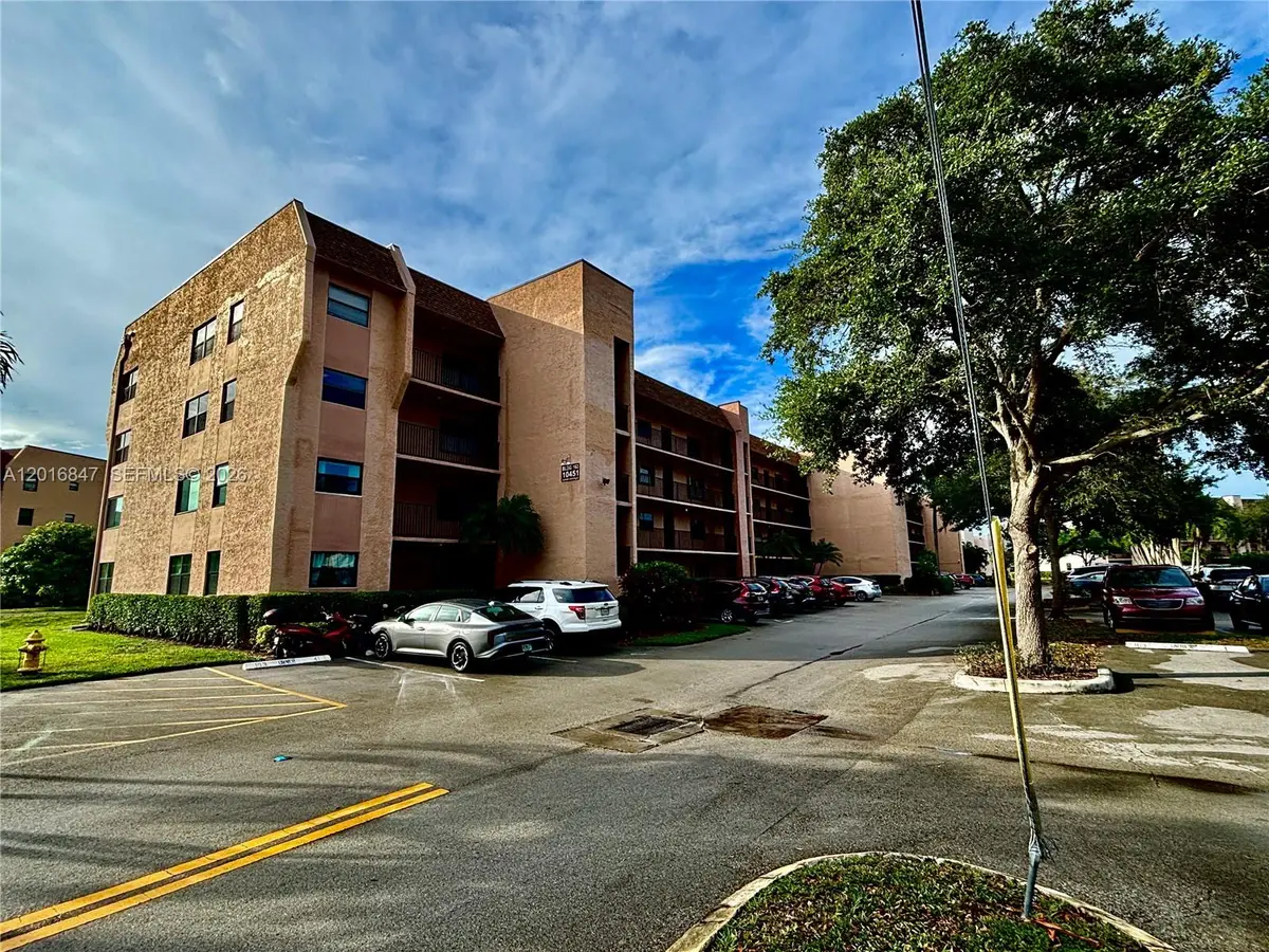 10451 Sunrise Lakes Blvd #205, Sunrise, FL 33322 - #1