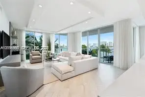 17111 Biscayne Blvd #209, North Miami Beach, FL 33160