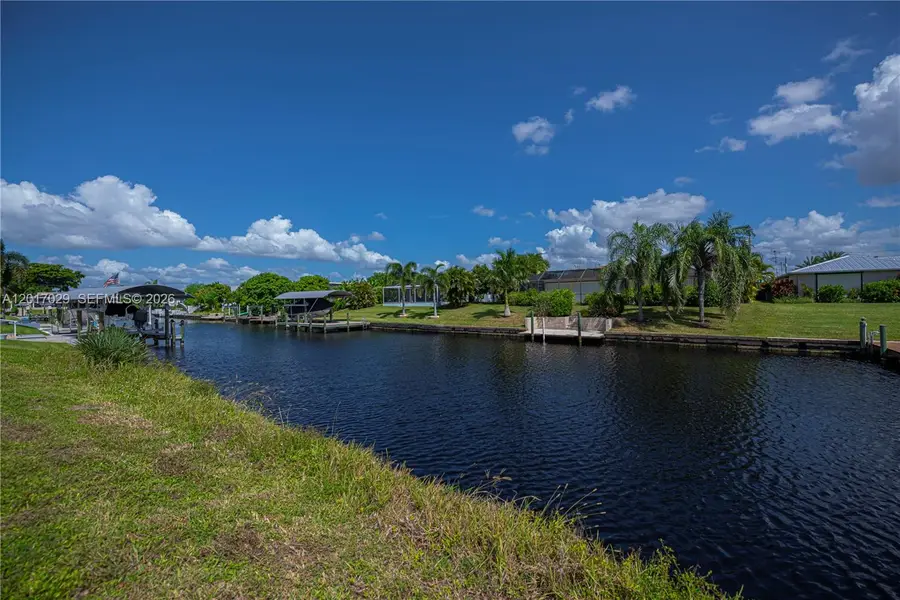 3725 Se 13th Ave, Cape Coral, FL 33904 - #3