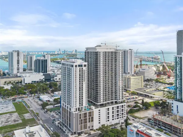1600 NE 1st Ave #2405, Miami, FL 33132