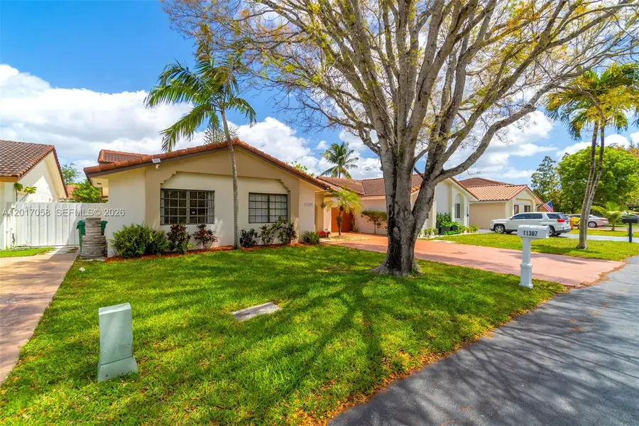 11307 SW 74th Ter, Miami, FL 33173 - #3