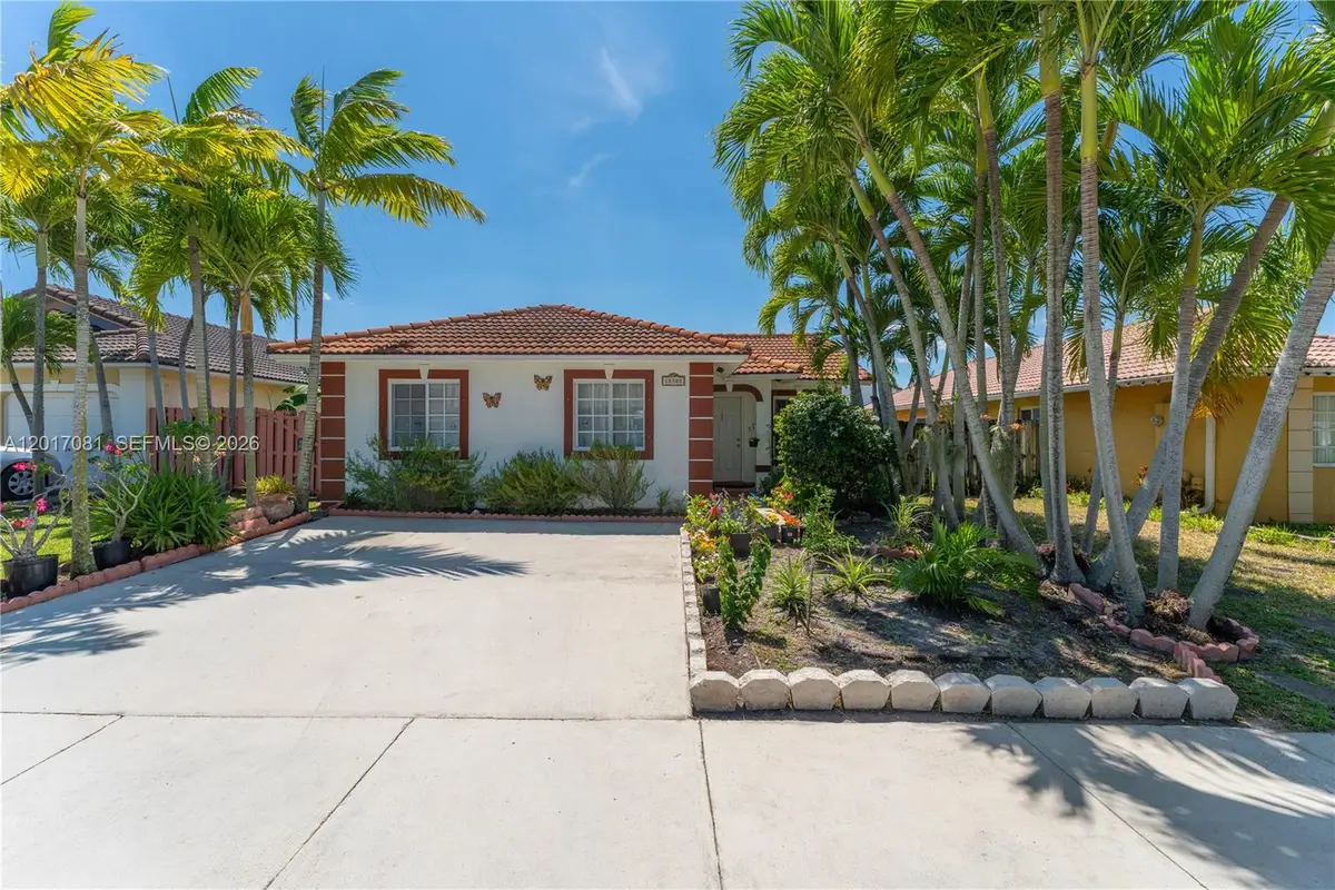 18300 SW 143rd Ct, Miami, FL 33177 - #1