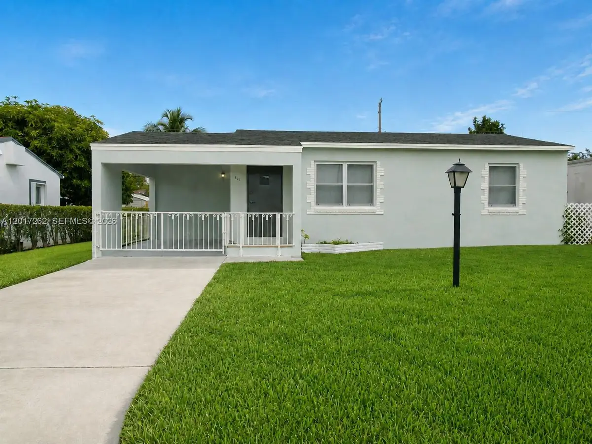 831 El Prado, West Palm Beach, FL 33405 - #1