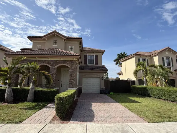 11339 SW 243rd Ter, Homestead, FL 33032