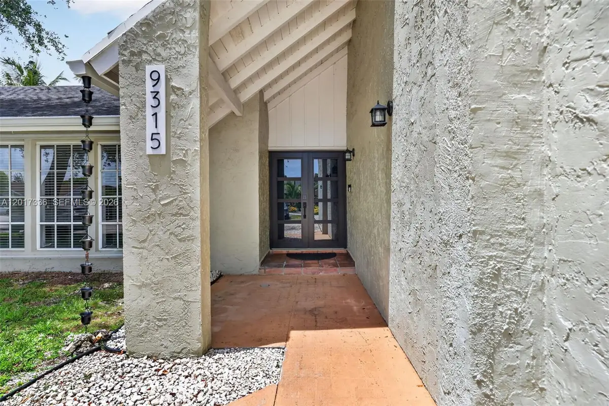 9315 SW 172nd Ter, Palmetto Bay, FL 33157 - #1