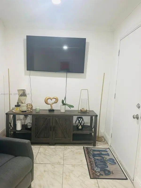 3800 SW 102nd Ave #206, Miami, FL 33165