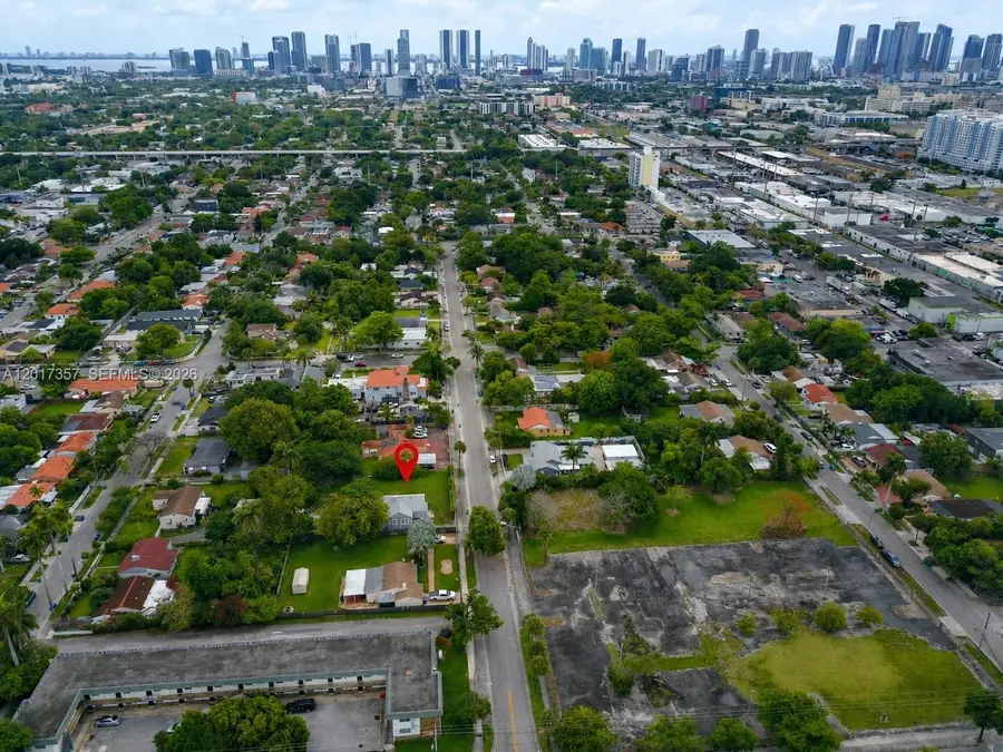 26th St, Miami, FL 33142 - #2