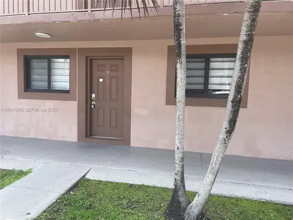 2332 W 56th St #7, Hialeah, FL 33016