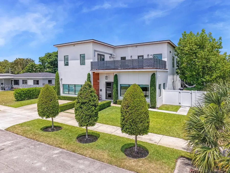 1025 NE 170th Ter, Miami, FL 33162 - #2