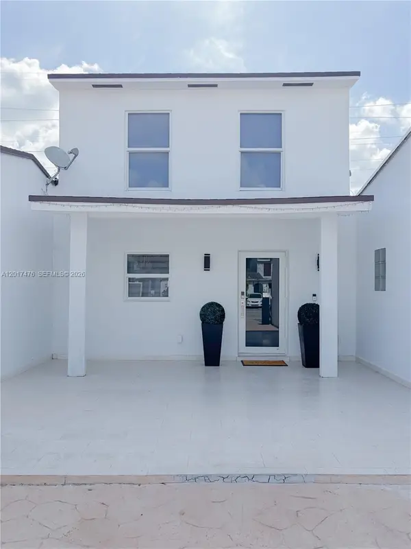 6709 W 15th Ct, Hialeah, FL 33012