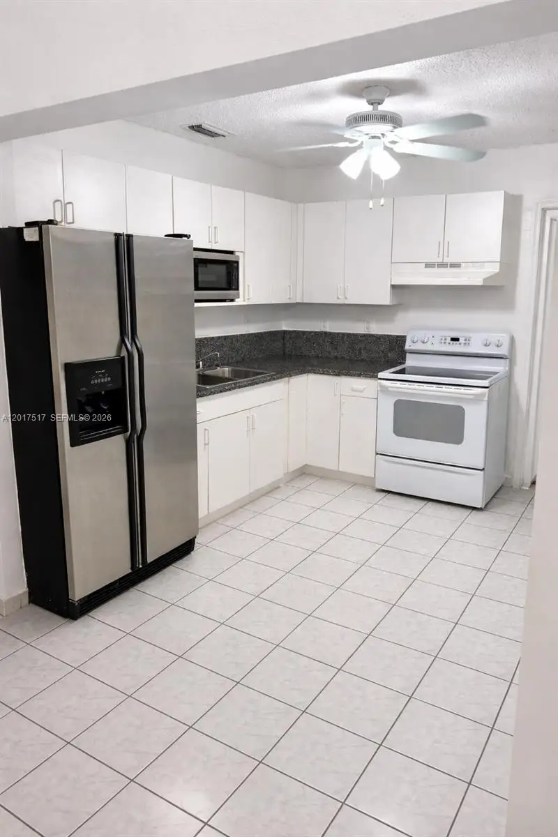 538 E 13th St, Hialeah, FL 33010 - #3