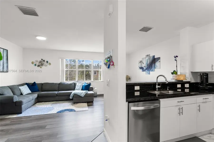 230 SE 29th Ave #21, Homestead, FL 33033 - #3