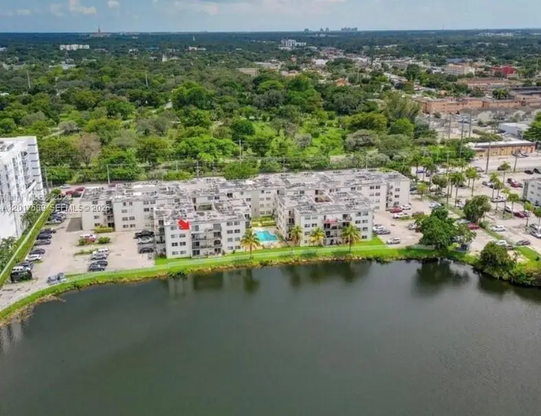 5501 NW 7th St #E412, Miami, FL 33126 - #1