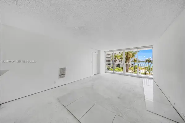7601 E Treasure Dr #609, North Bay Village, FL 33141