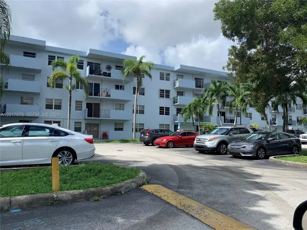 1221 SW 122nd Ave #207, Miami, FL 33184