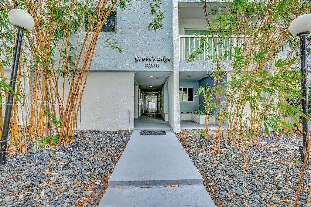 2920 SW 28th Ter #207, Miami, FL 33133 - #1