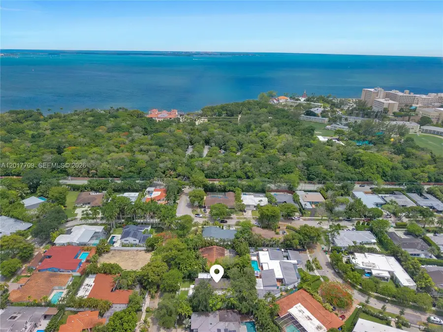 10 Samana Dr, Miami, FL 33133 - #3
