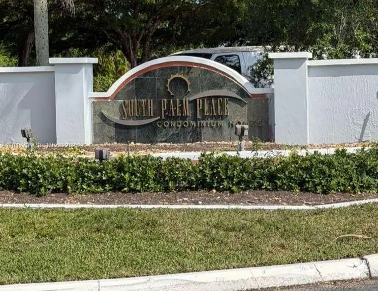 7610 Westwood Dr #122, Tamarac, FL 33321 - #1