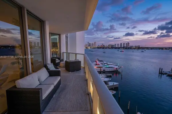 17301 Biscayne Blvd #605, North Miami Beach, FL 33160