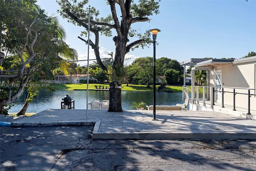 6616 E Miami Lakes Dr E, Miami Lakes, FL 33014 - #2