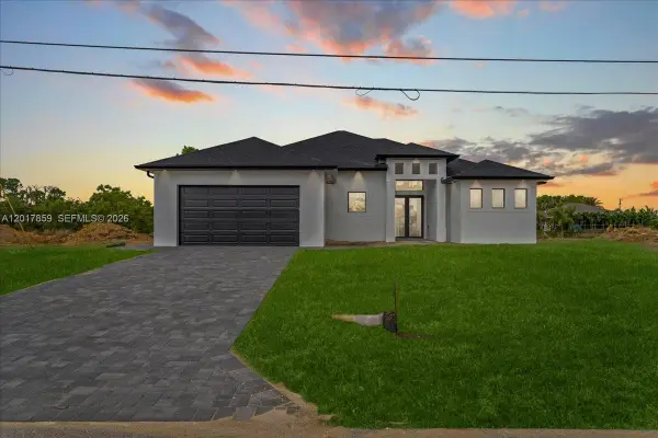 502 NE 5th Pl, Cape Coral, FL 33909