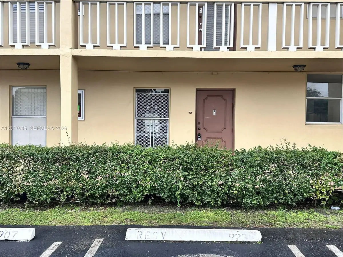 6001 NW 61st Ave #111, Tamarac, FL 33319 - #1