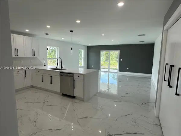 1125 Milwaukee Blvd, Lehigh Acres, FL 33974