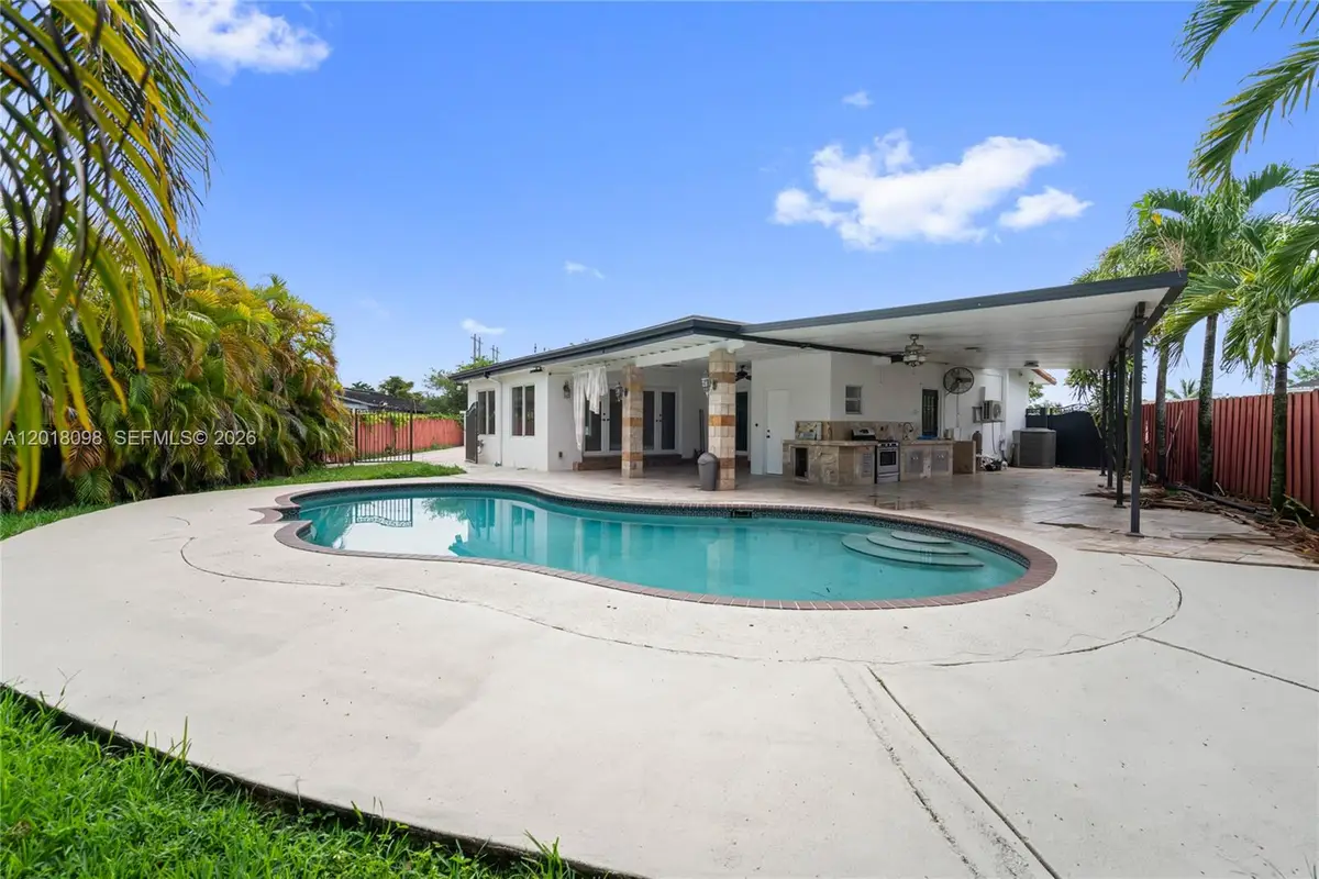 13611 SW 77th St, Miami, FL 33183 - #1