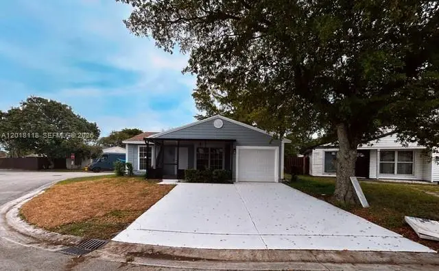 1792 SW 84th Ave, Miramar, FL 33025 - #2