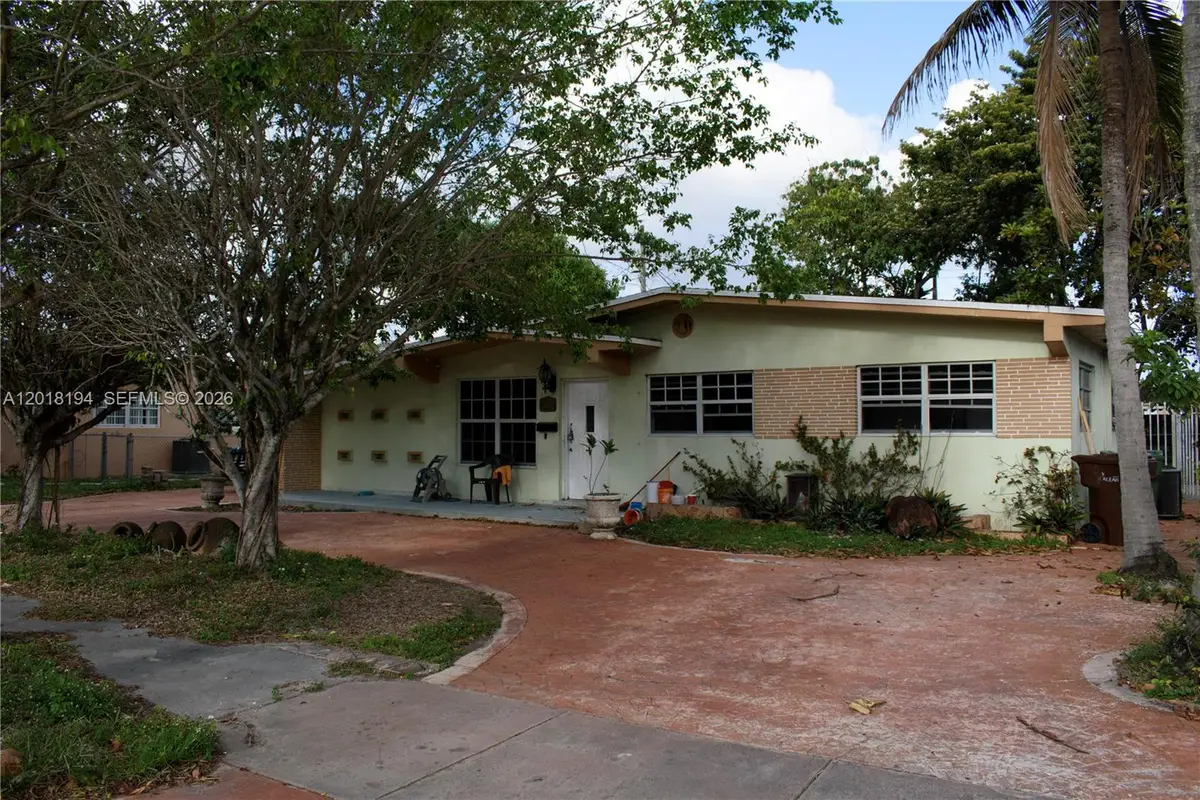 5349 W 14th Ln, Hialeah, FL 33012 - #1