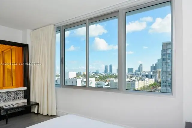 1100 West Ave #425, Miami Beach, FL 33139 - #2