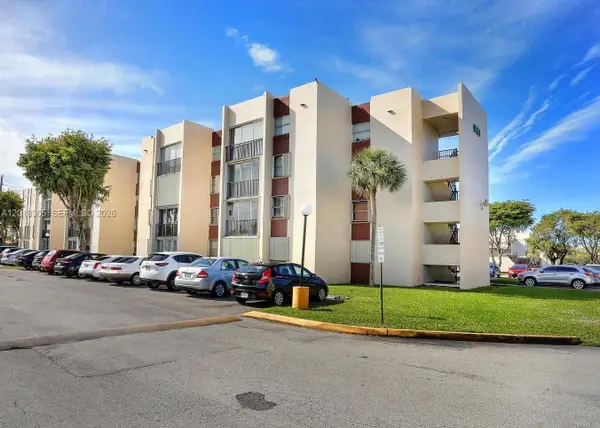9401 SW 4th St #209, Miami, FL 33174