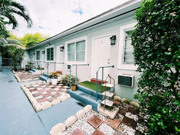 7630 Byron Ave, Miami Beach, FL 33141