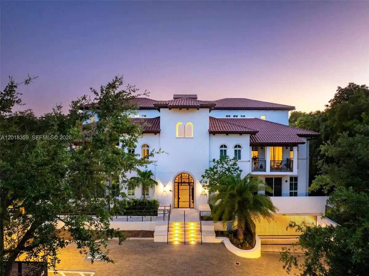 1228 Anastasia Ave #304, Coral Gables, FL 33134 - #1