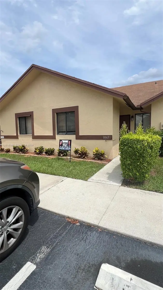 11065 NW 38th Pl, Sunrise, FL 33351 - #1