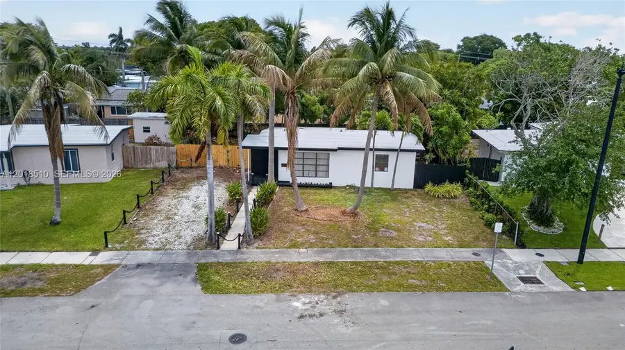 4130 NE 17th Ave, Pompano Beach, FL 33064 - #3