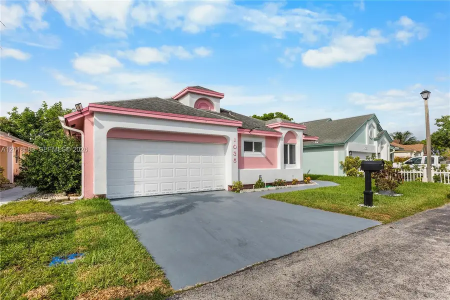 1035 W Jasmine Ln, North Lauderdale, FL 33068 - #2