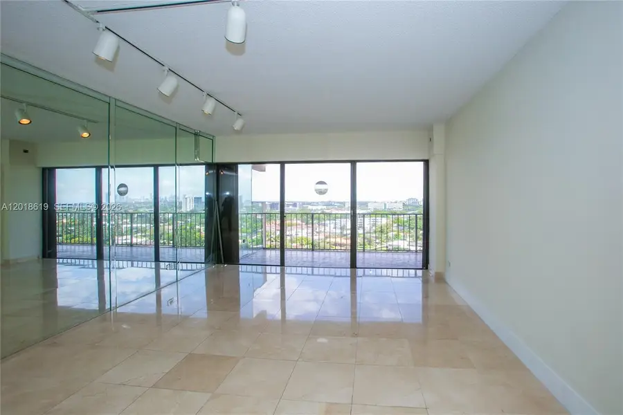 1800 NE 114th St #1502, Miami, FL 33181 - #3