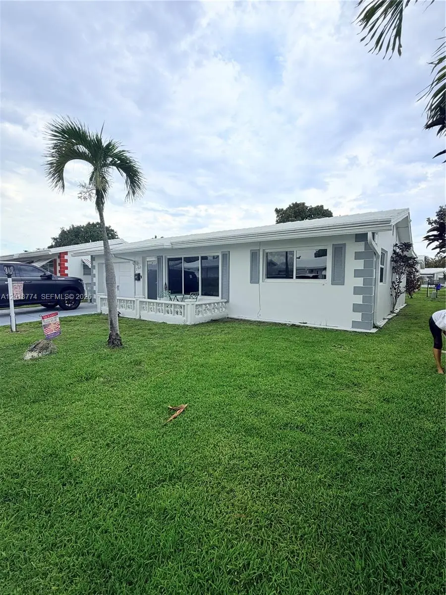 2960 NW 1st Dr, Pompano Beach, FL 33064 - #2