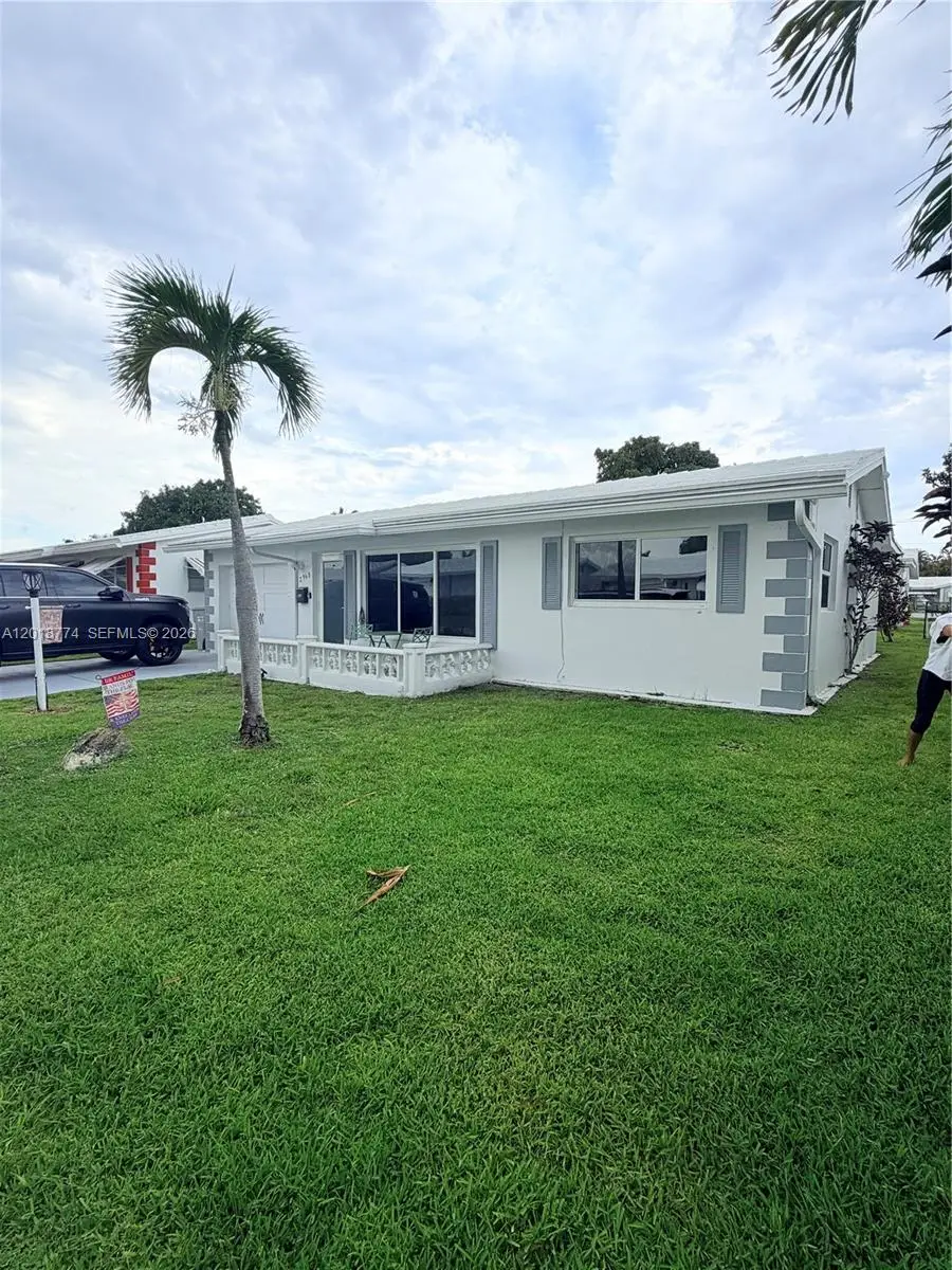 2960 NW 1st Dr, Pompano Beach, FL 33064 - #3