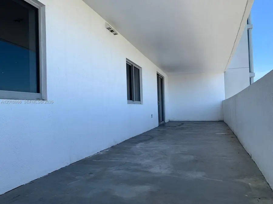 36 NW 6th Ave #1108, Miami, FL 33128 - #3