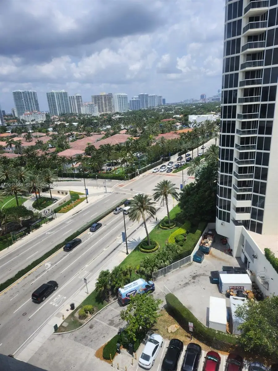 19201 Collins Ave #1028, Sunny Isles Beach, FL 33160 - #2